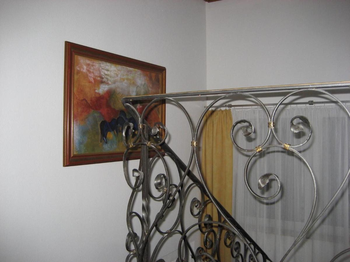 Landhotel Weisses Ross Garni Bad Brückenau Dış mekan fotoğraf